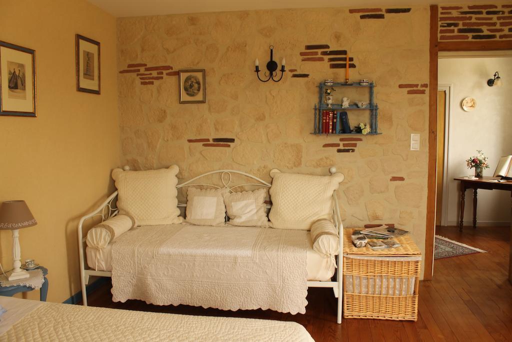 Maison D'Hotes Las Baillargues De Haut Mouchan Room photo
